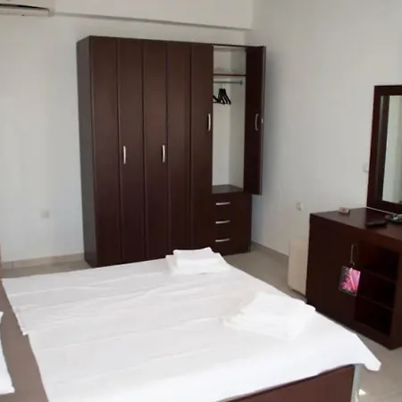 Thasos Seaside Serenity - Seaview & Garden Nests Apartment *
